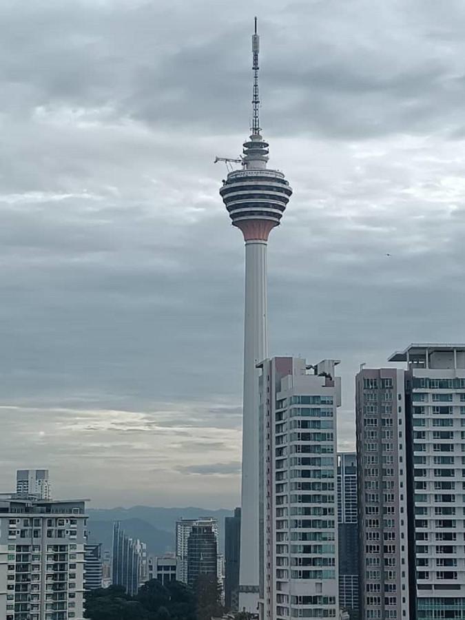 Robertson Cozy 3 Bedroom Family Suite With Netflix Kuala Lumpur Exterior photo